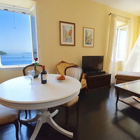 Angiolina Sea View